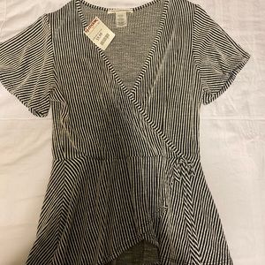 Navy and white stripe wrap shirt / size L
